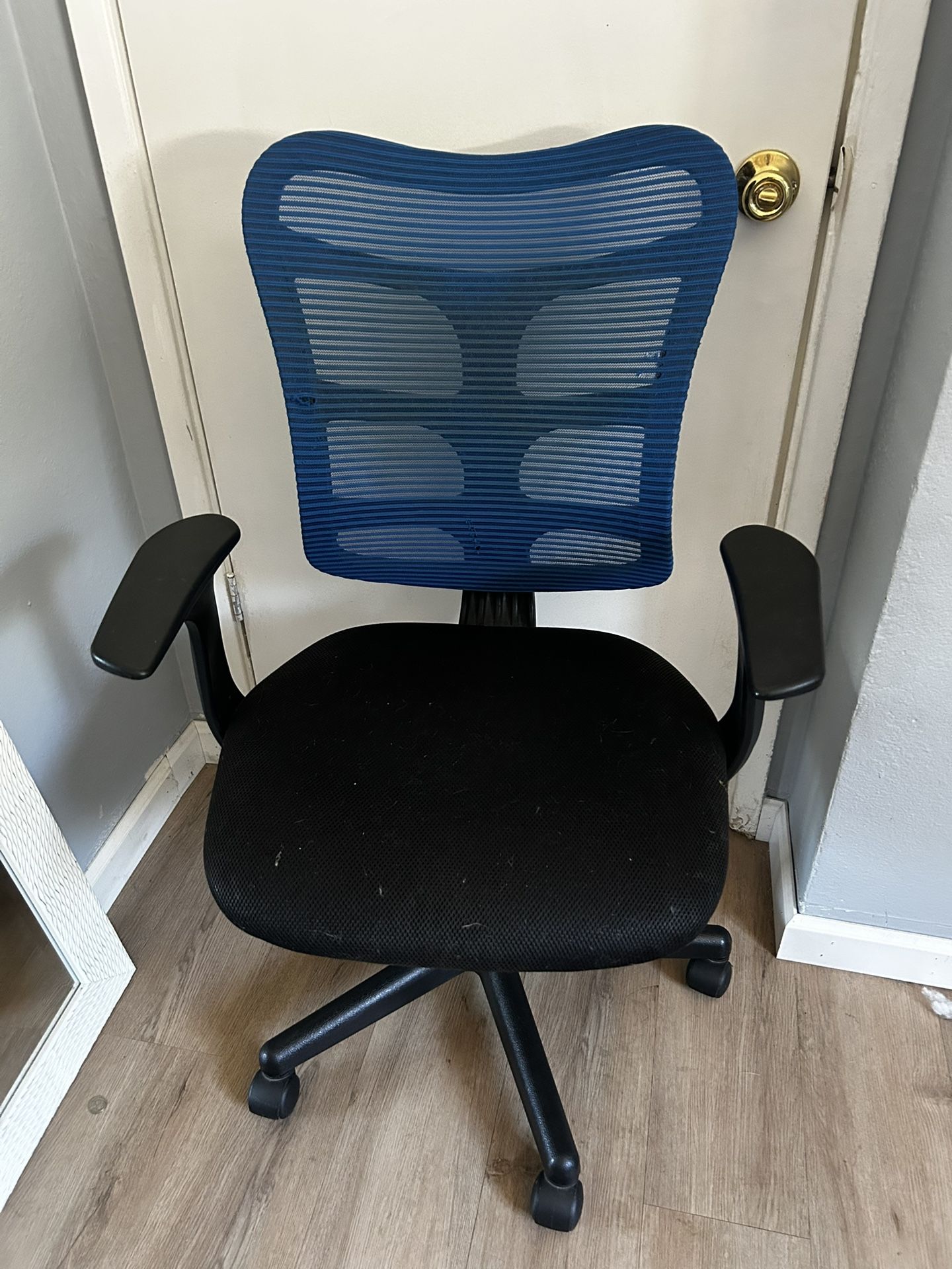 Office Chair Free