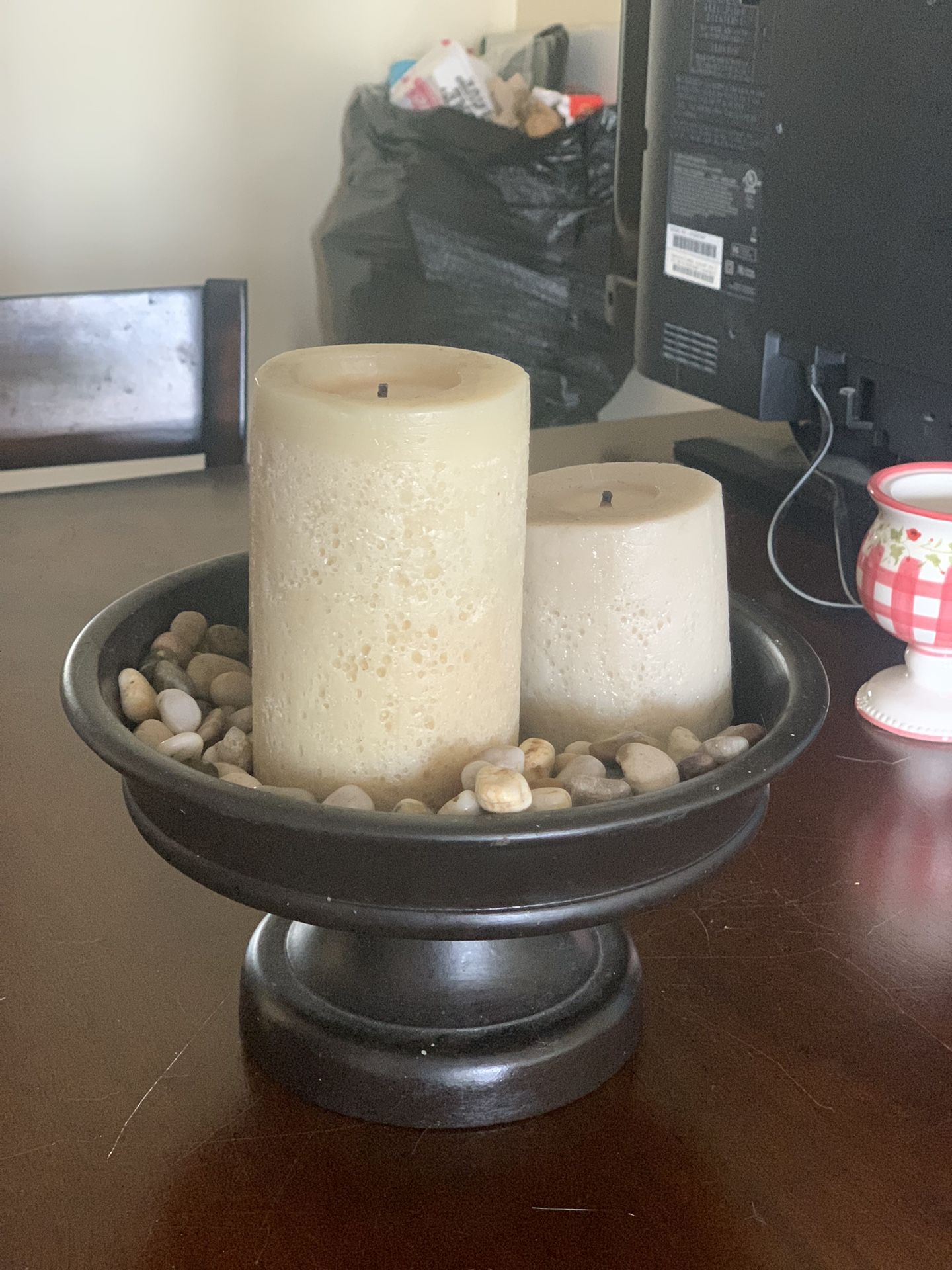 3 Candles N Rocks Center Piece