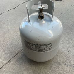 5 Gallon Propane Tank Hardly Used