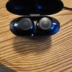 JBL Earbuds 