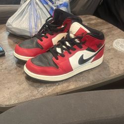 Jordan’s Size 7 Y