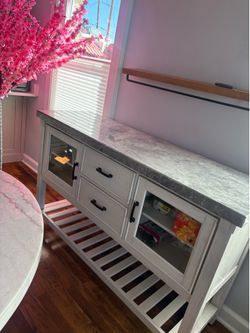 buffetero de marbol semi nuevo