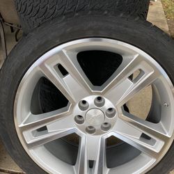 24’s Chevy Silverado Replica 