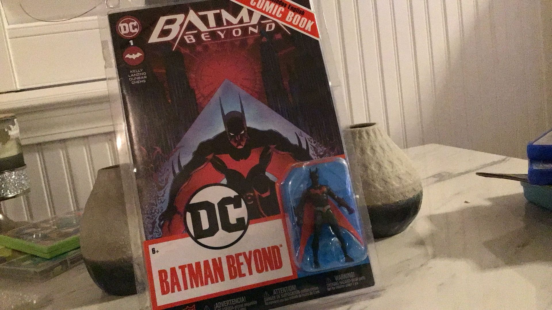 Dc Comics Plus A Toy