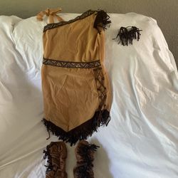 Child, Indian Dress SizeMed.8-10 includes arm band and boot tops