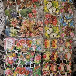 X4 NEW IN PACKAGE DIE CUT PAPER SCRAP CUTOUT PAPER SCRAPBOOK FURNITURE DECOUPAGE RETRO HEART FLOWER BUTTERFLY BASKET CRAFT COLLECTABLES