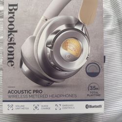 Brookstone Acoustic Pro Wireless Volt Metered Headphones 35 Hours Bluetooth