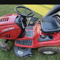TROY BILT 42 Inch Riding Mower And Bagger System