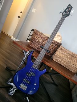 Fender squire 4 string bass electric guitar