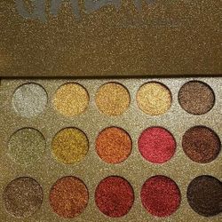 Eyeshadow pallet