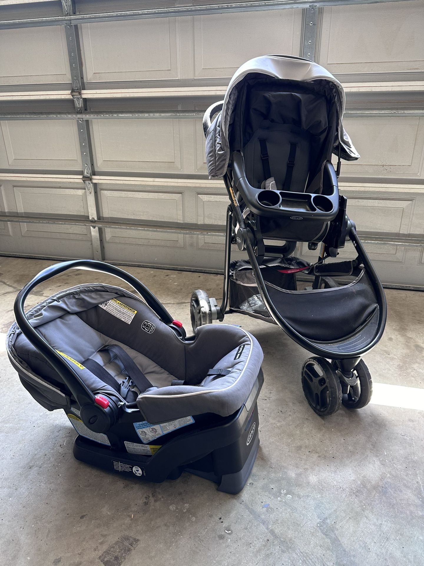 Car Seat / Stroller Combo