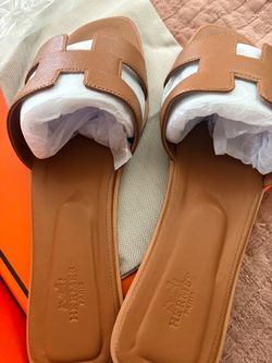 Oran Sandals