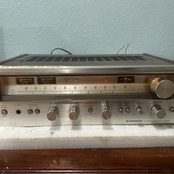 Vintage Pioneer SX-680 AM/FM Stereo Receiver ( LEFT CHANNELS NO SOUND) 