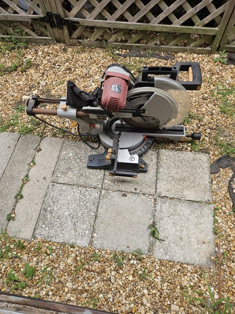 Chicago Electric Sliding Chop Saw