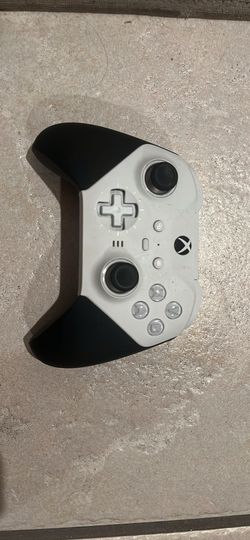 Xbox elite series controller