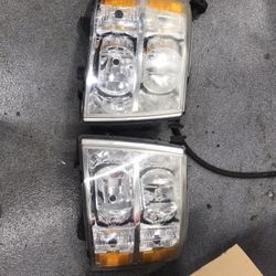 07-14 Silverado Headlamps