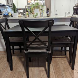 Dining Table And Three Chairs 