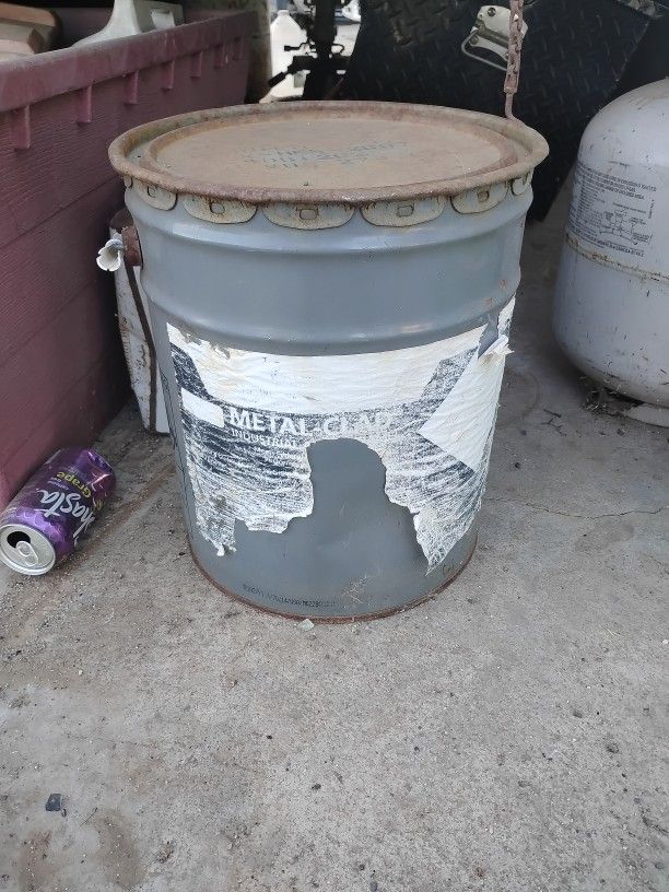 Metal Clad Industrial Enamel