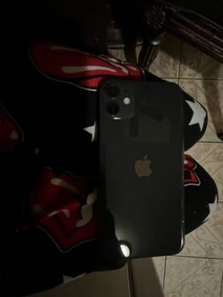 iPhone  11