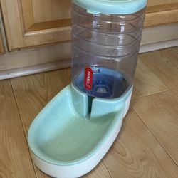 Automatic Pet Water Dispenser 