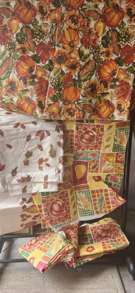 Vinyl Tablecloths