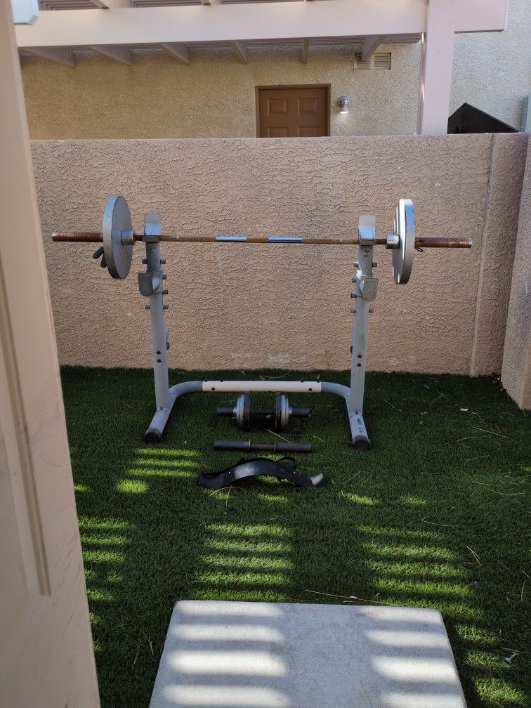 🏋️ Compact Home Gym – Squat Rack, Olympic Barbell + 295 lbs Weights