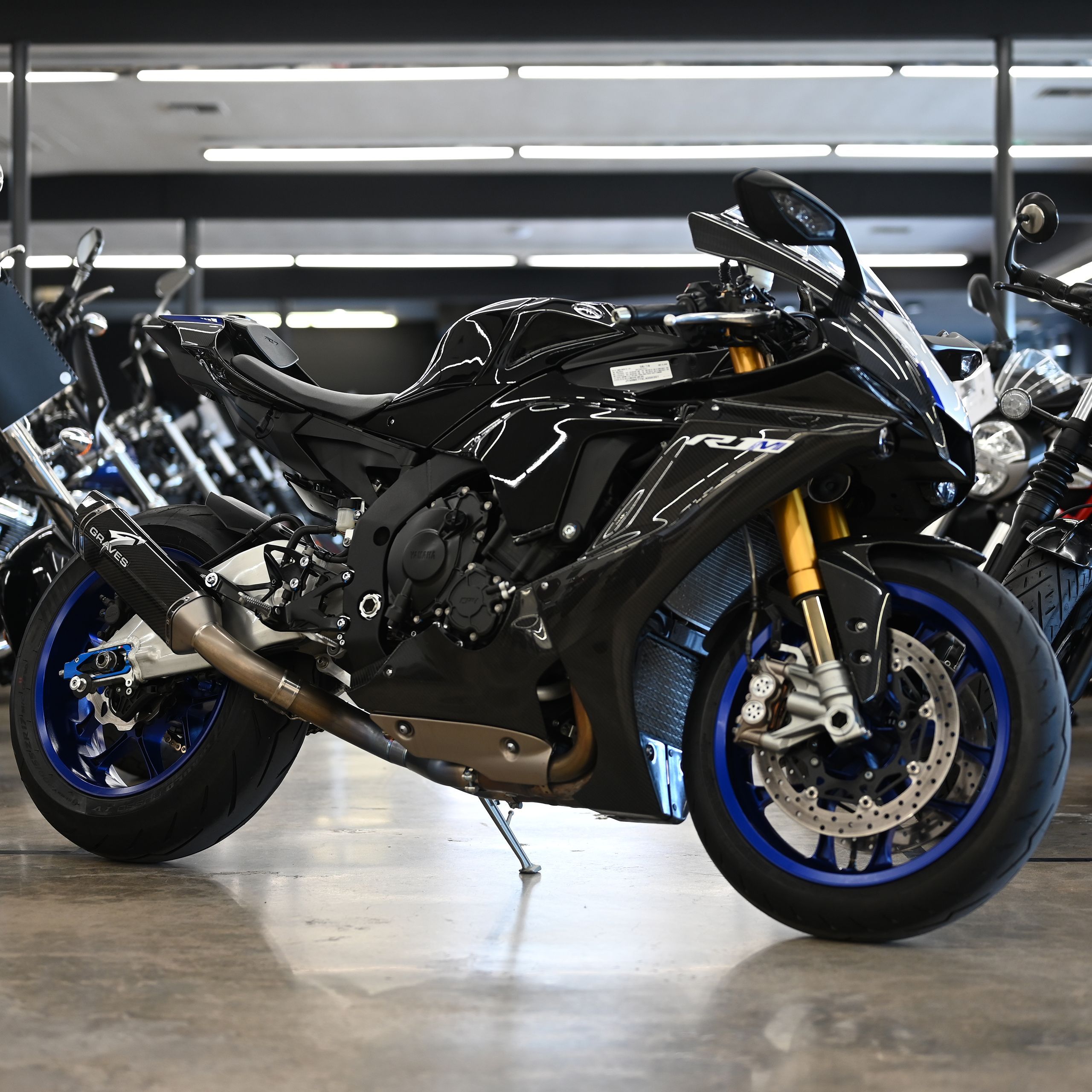 2020 YAMAHA R1M