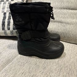 Boys Snow Boots Size 12