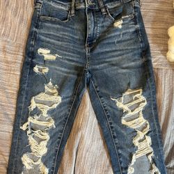 American Eagle High Waisted Skinny Jean 