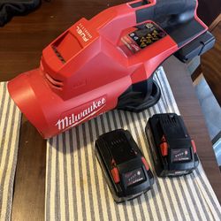 M18 FUEL™ Dual Battery Blower, With 2 XC6.0 Batteries 
