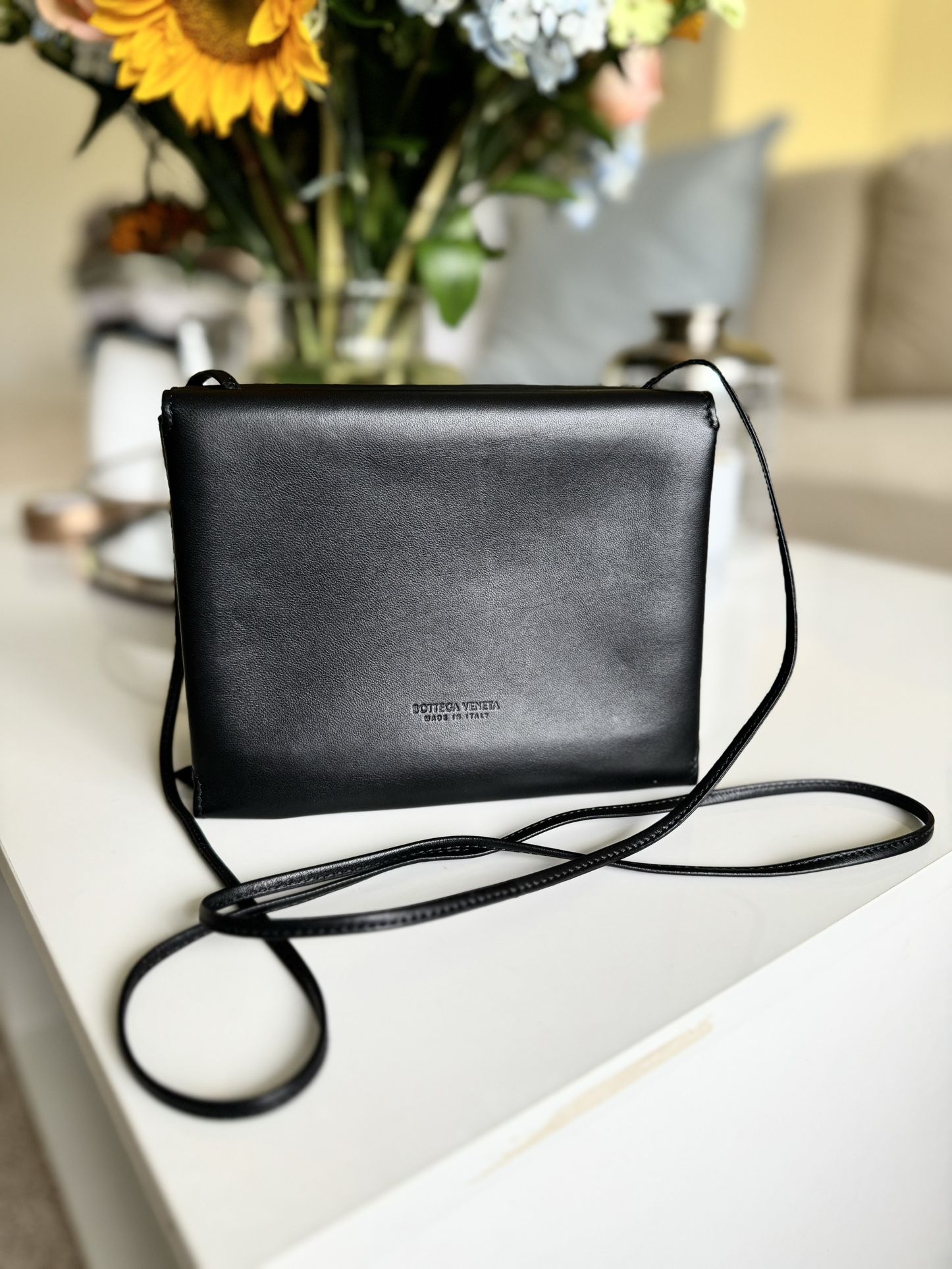 Bottega Veneta bi-fold leather wallet