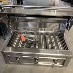 Lynx Sedona 42in built in Propane Grill w/ 3 ss tube burners