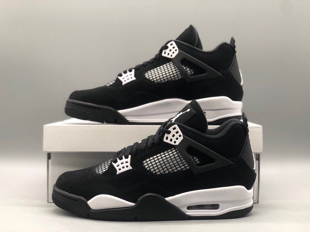 Air Jordan 4S WHITE MILITARY