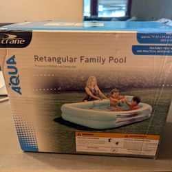 Crane Rectangular Family Pool