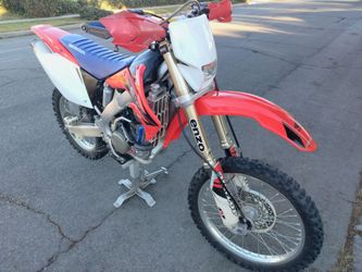 2004 Honda CRF250X... Electric Start