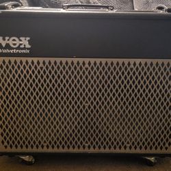 Vox Valvetronix AD100VT 100-Watt 2x12" Digital Modeling Amp