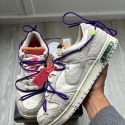 2021 Off-White x Dunk Low Lot 15 of 50