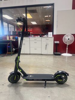 Electric scooter