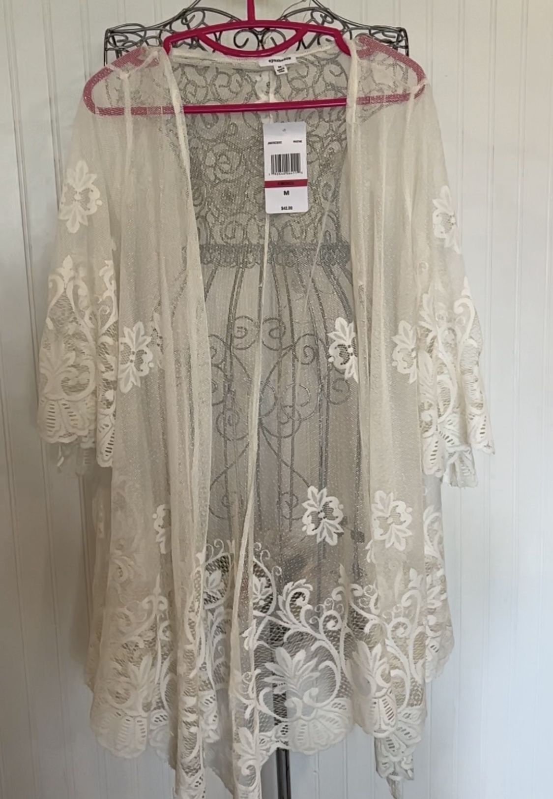 Women Beige Lace Mesh Kimono size M