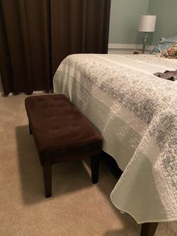Brown Tufted Upholstered Bedroom Bench