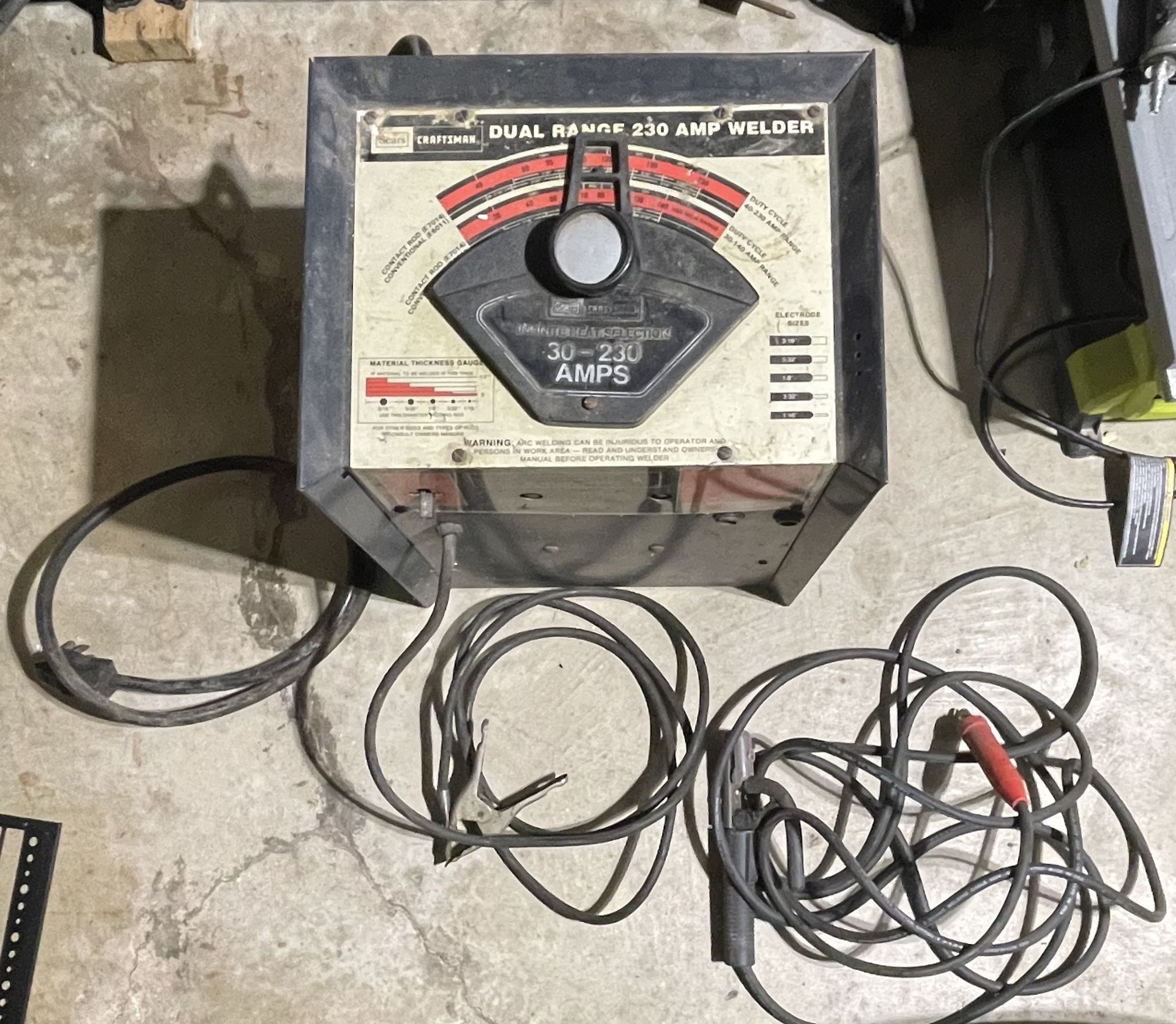 Craftsman Dual Range 230 Amp Welder