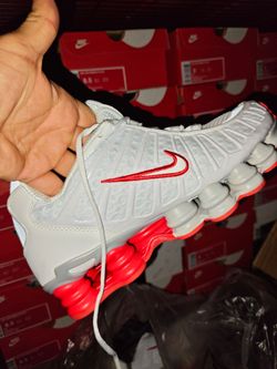 Nike Shox men's 8 , 8.5 , 9.5 , 10