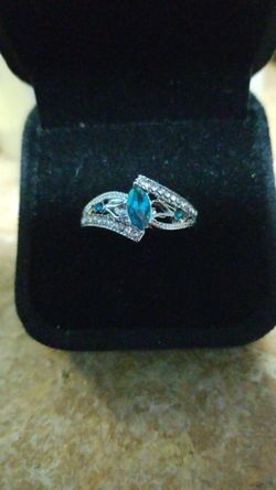 Size 7 aquamarine marquise cut stone sterling silver