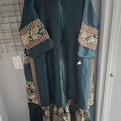 Dress/ Muslim / Eid