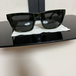 Burberry Shades 