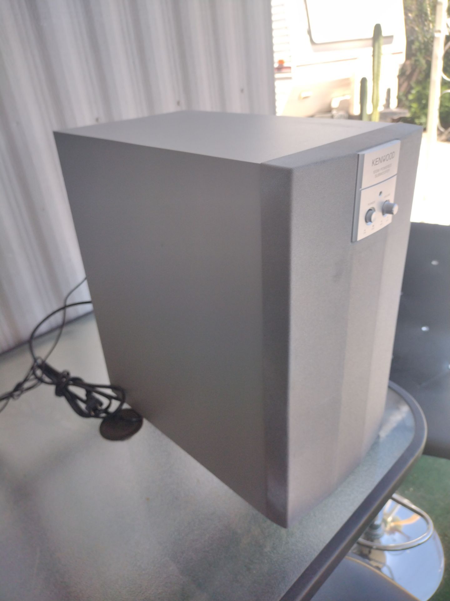Kenwood 100w powered subwoofer