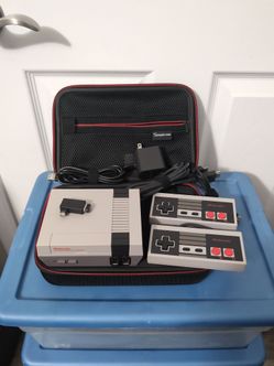 NES Classic Mini Modded with Two Controllers