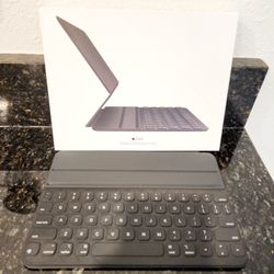 IPad Smart Keyboard Folio