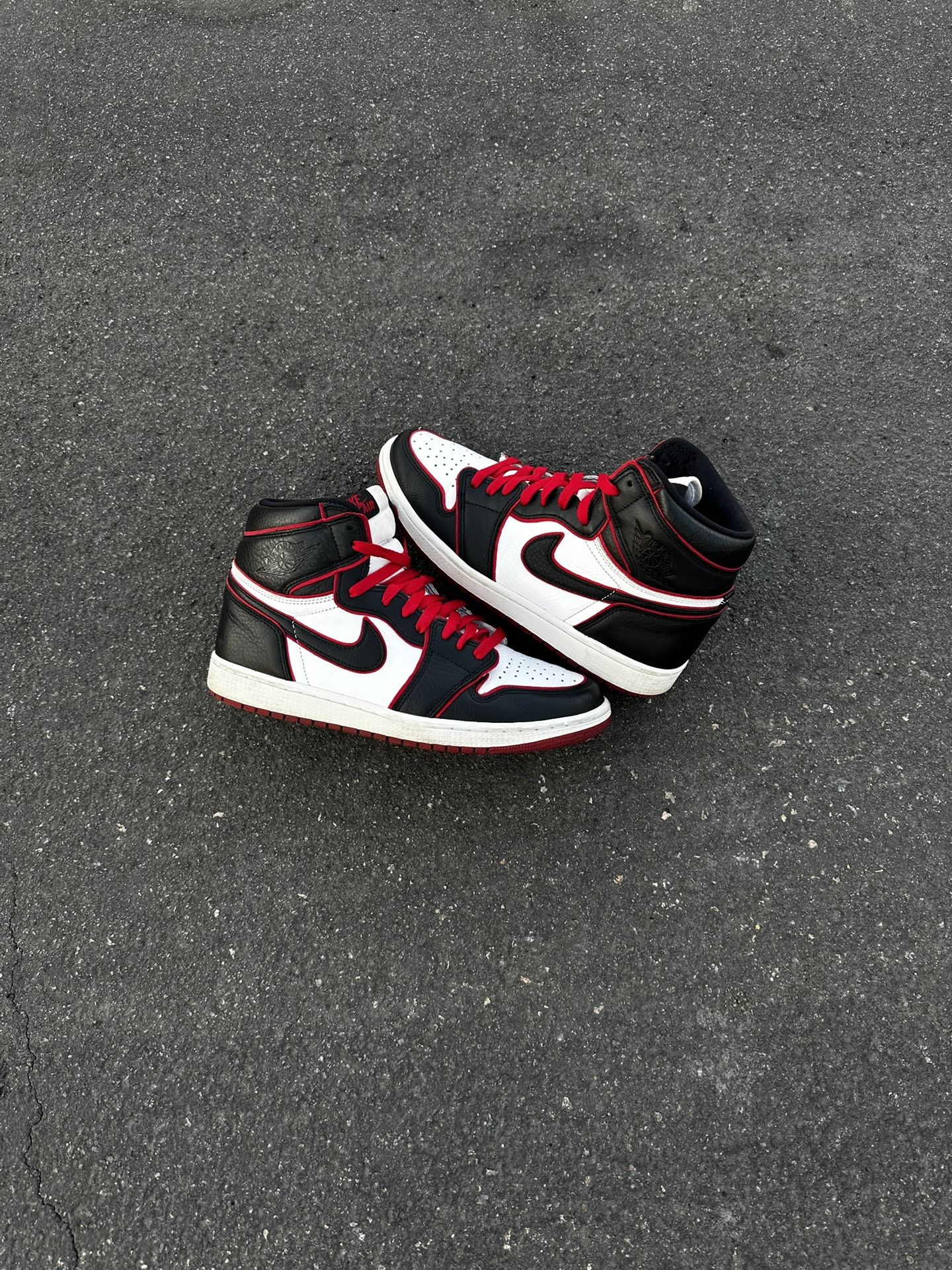 Jordan 1 Bloodline
