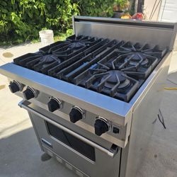 30" Viking 4 Burner Range Oven Vgic307bss